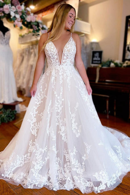 A-line Spaghetti Straps Long Lace Wedding Dresses