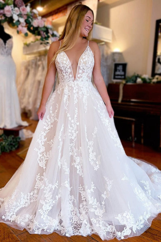 A-line Spaghetti Straps Long Lace Wedding Dresses