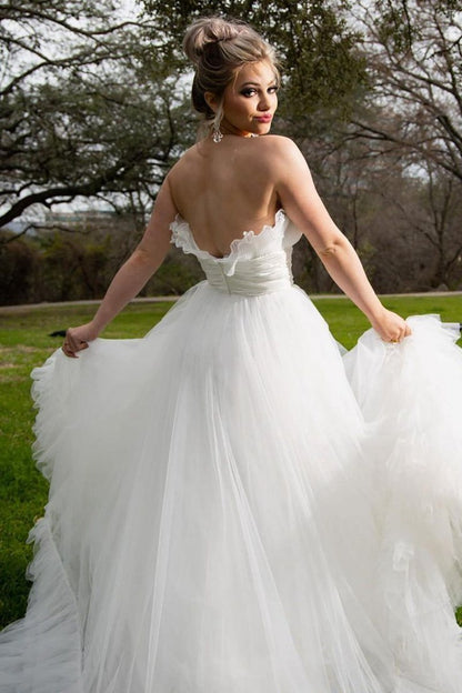 A-line Strapless Tulle Wedding Dresses