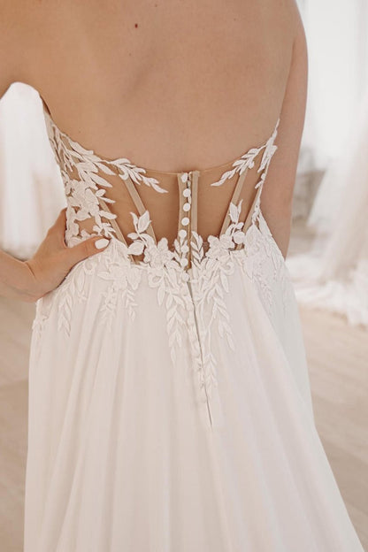 Sweetheart Long Lace Boho Wedding Dresses with Slit