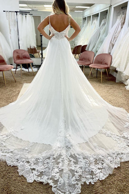 Tulle Spaghetti Straps Long Boho Wedding Dresses with Lace Appliques