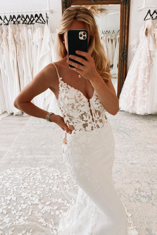 Spaghetti Straps Backless Long Wedding Dresses with Lace