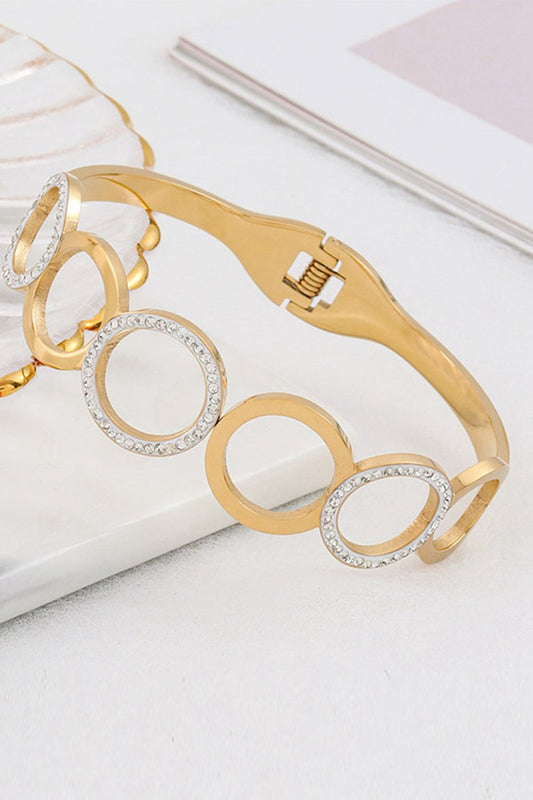 Antique Titanium Steel Cutout Round Bracelet