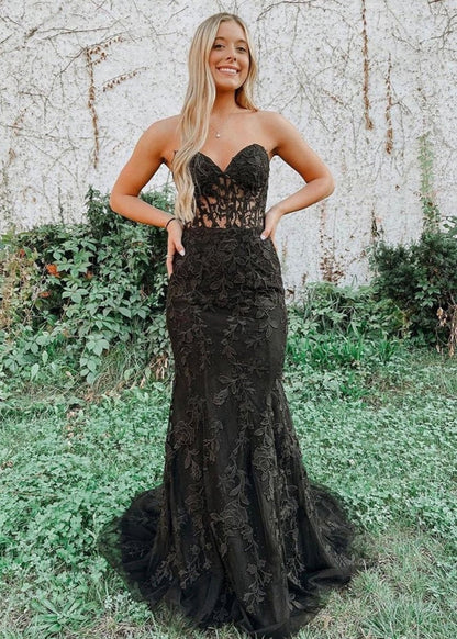 Mermaid Sweetheart Neck Lace Long Prom Dresses with Appliques