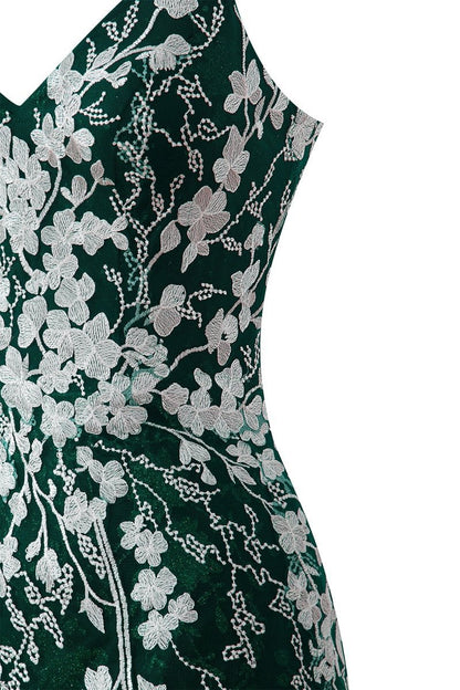 Sheath Short Spaghetti Straps Lace Homecoming Dresses