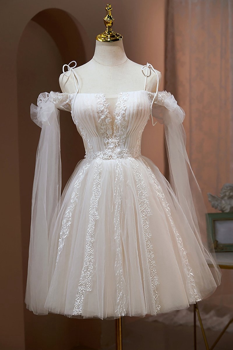 Spaghetti Straps A-line Appliques Tulle Short Homecoming Dresses