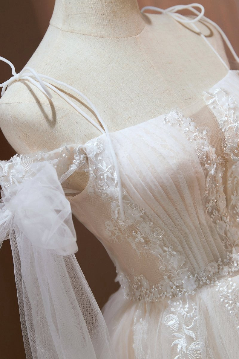 Spaghetti Straps A-line Appliques Tulle Short Homecoming Dresses