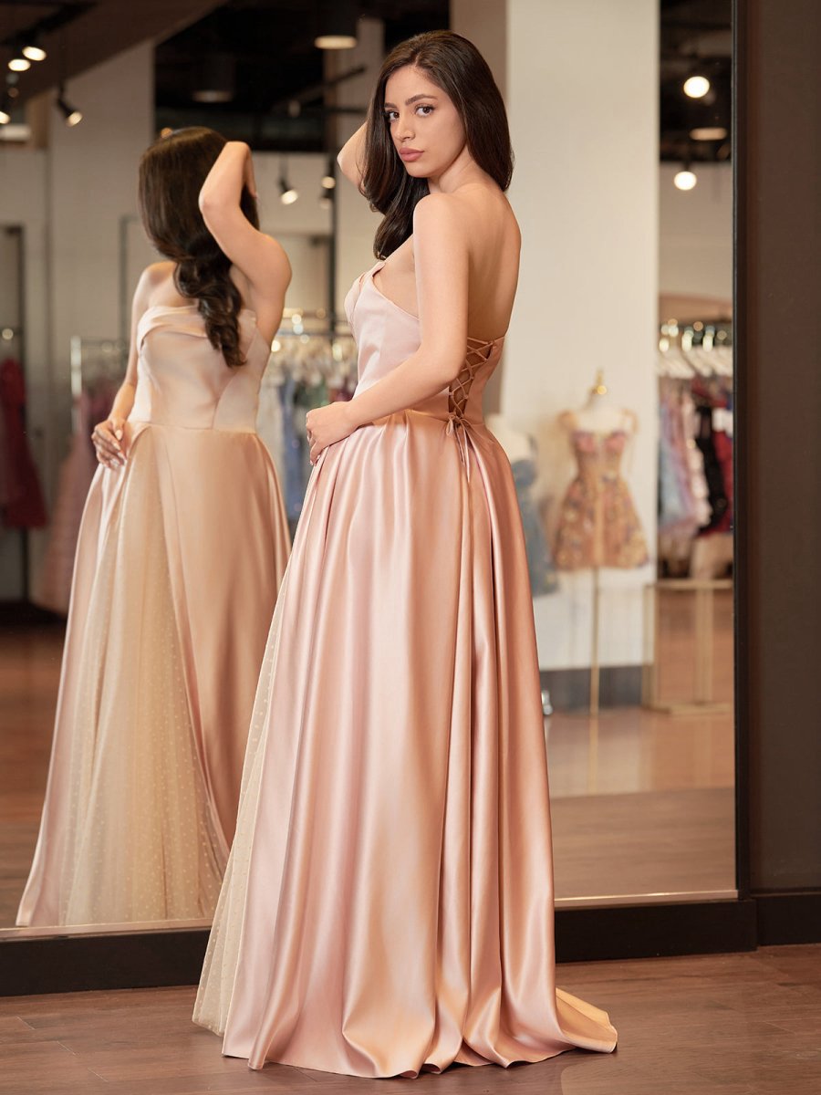 Sleeveless Satin A-line Floor-Length Evening Gown Slit with Tulle Strapless Prom Dresses