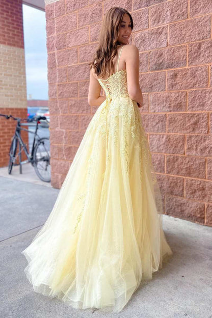 A-line Tulle Applique Lace-Up Prom Dresses