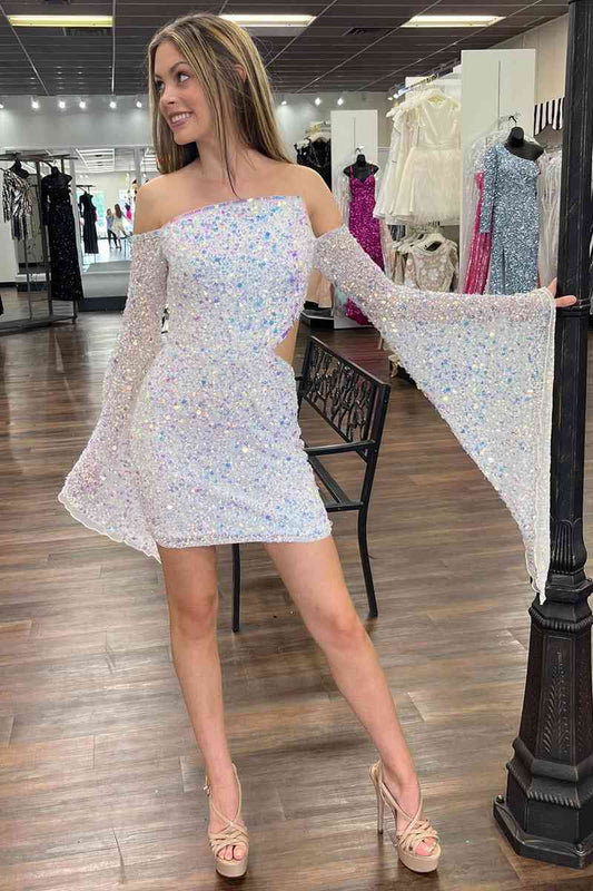 Fitted Sequins Long Sleeves Short Homecoming Dresses