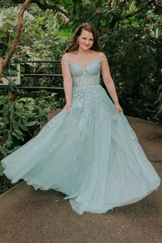 A-line Sweetheart Lace Tulle Prom Dresses with Slit