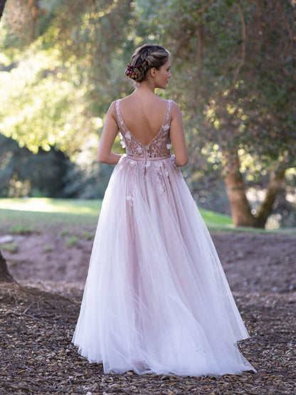 V-neck Appliques and 3D Flowers Lace Tulle Prom Dresses