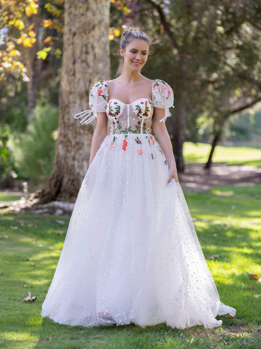 Corset EmbroideTulle Sweep Train Prom Dresses