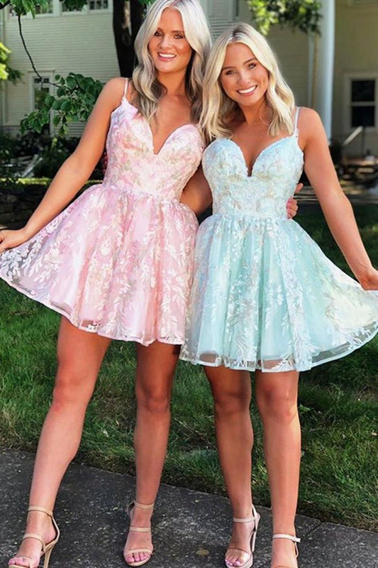 A-line Spaghetti Straps Short Lace Homecoming Dresses