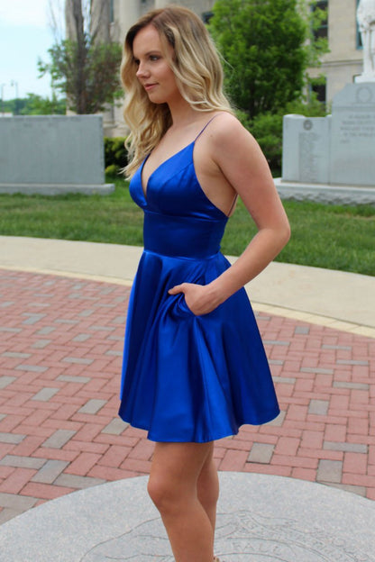 A-line Spaghetti Straps Satin Homecoming Dresses
