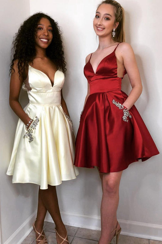 A-line Spaghetti Straps Satin Homecoming Dresses with Pockets